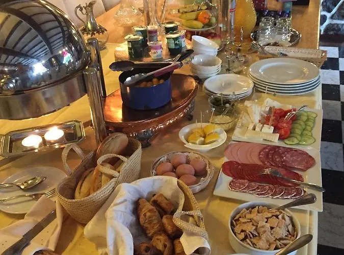 Mara Ath Bed & Breakfast 3*